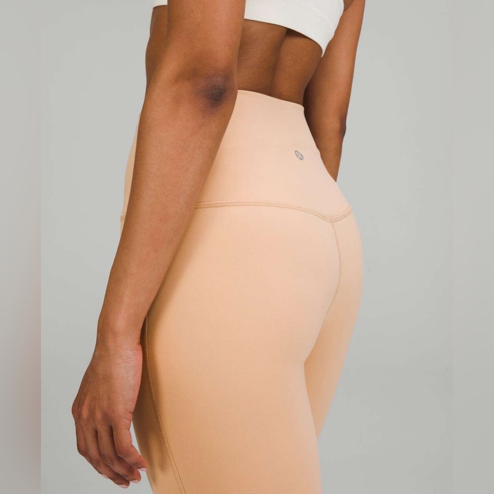 Lululemon Align High-Rise Crop 23" Leggings in Contour Size 6 - Picture 4 of 10